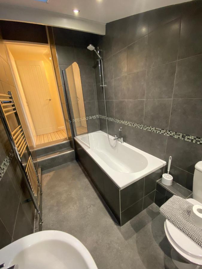 Sands Reach, Dog Friendly Tenby House 외부 사진